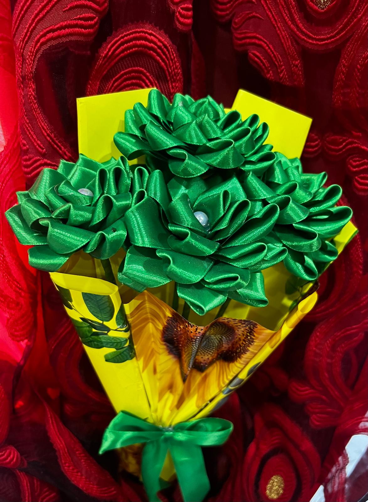 Green Dahlia