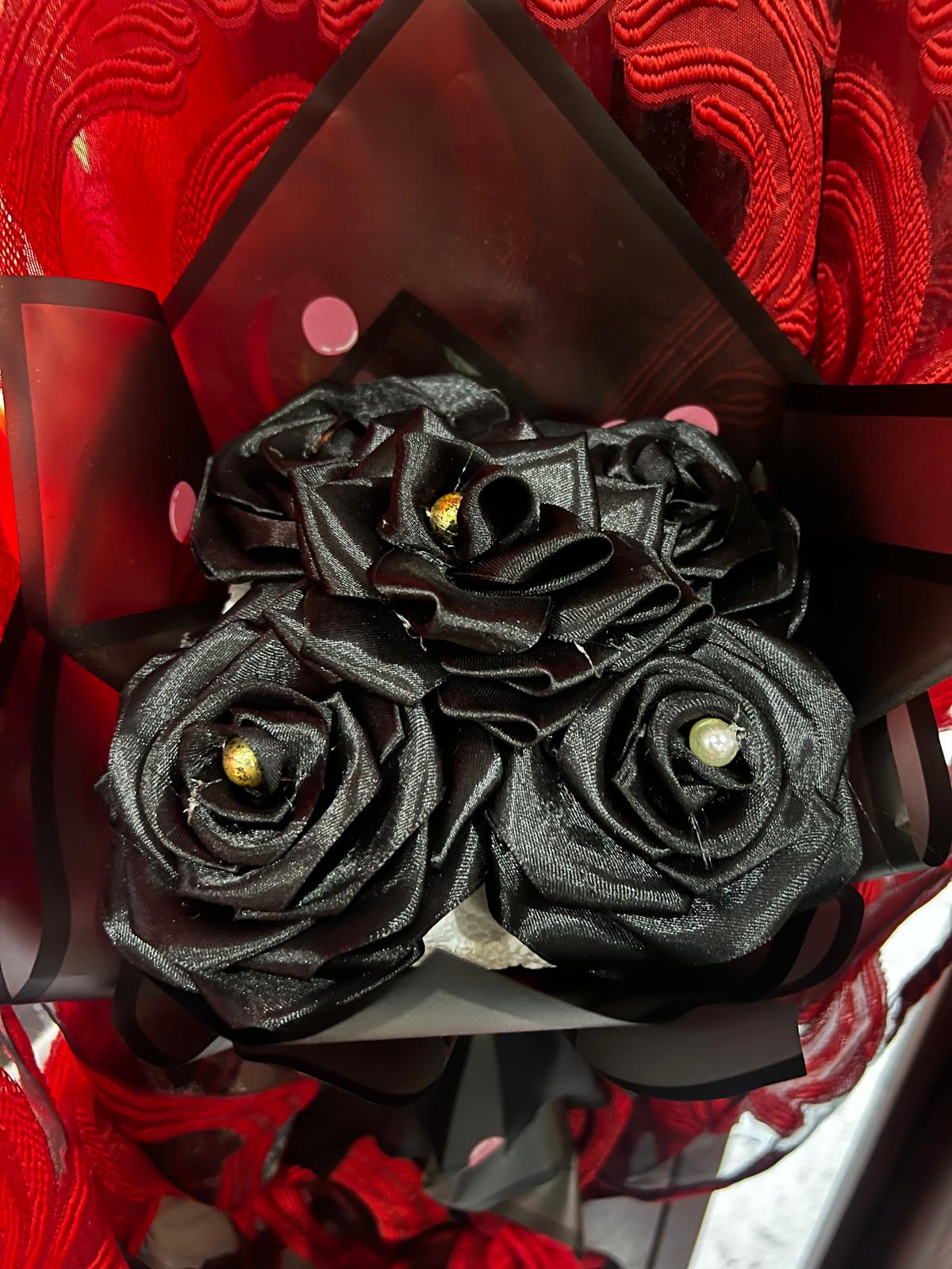 Rosa Negra